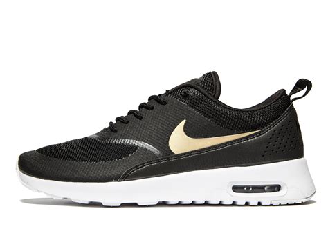 nike thea trainers.